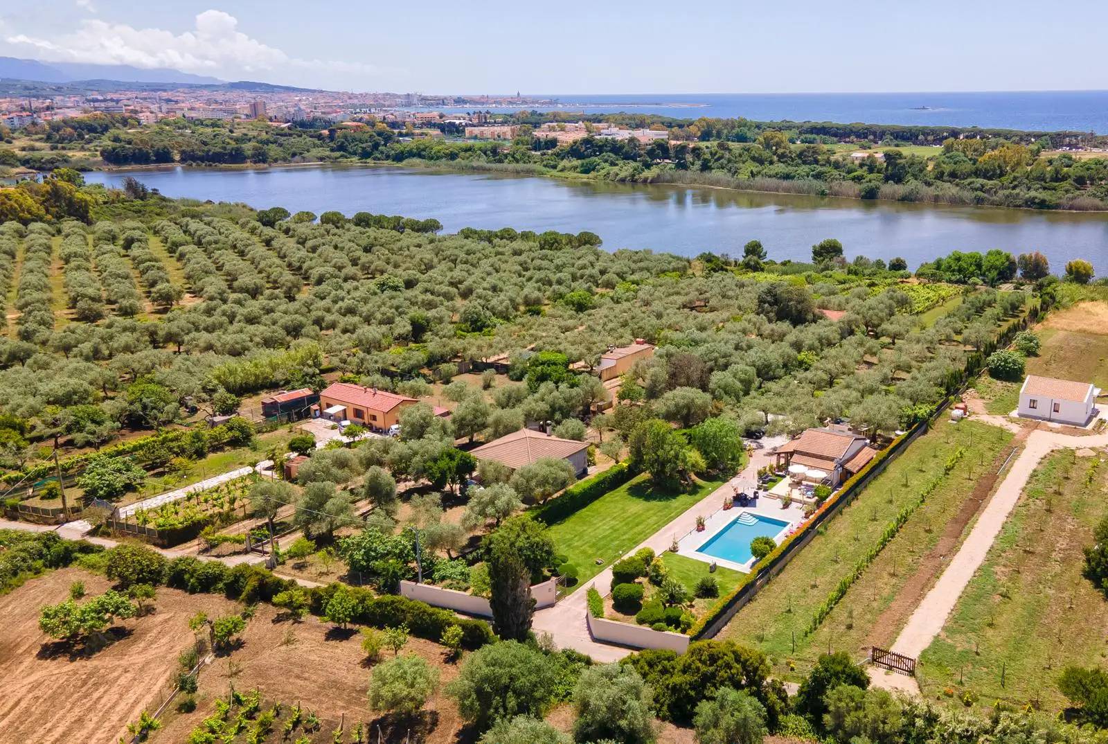 villa con piscina vendita alghero