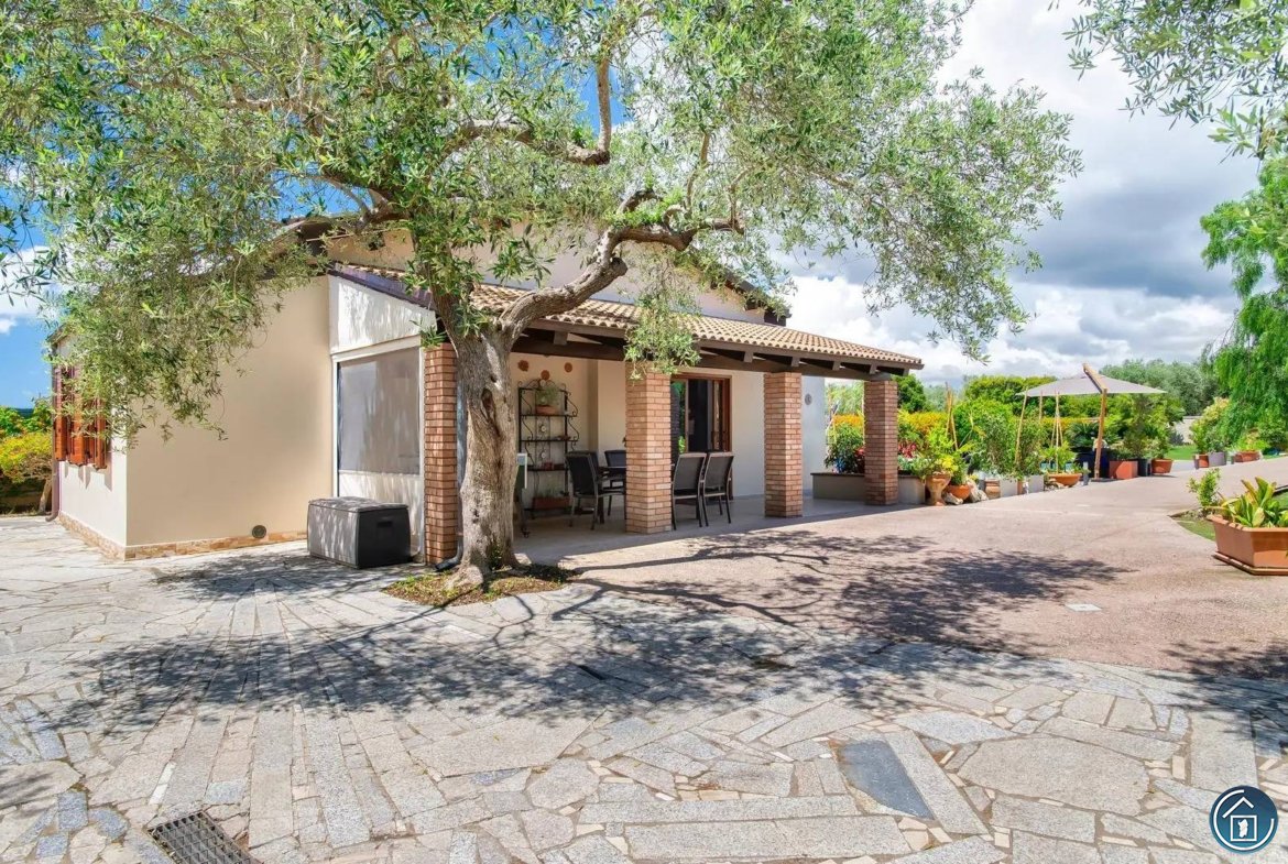 villa con piscina vendita alghero