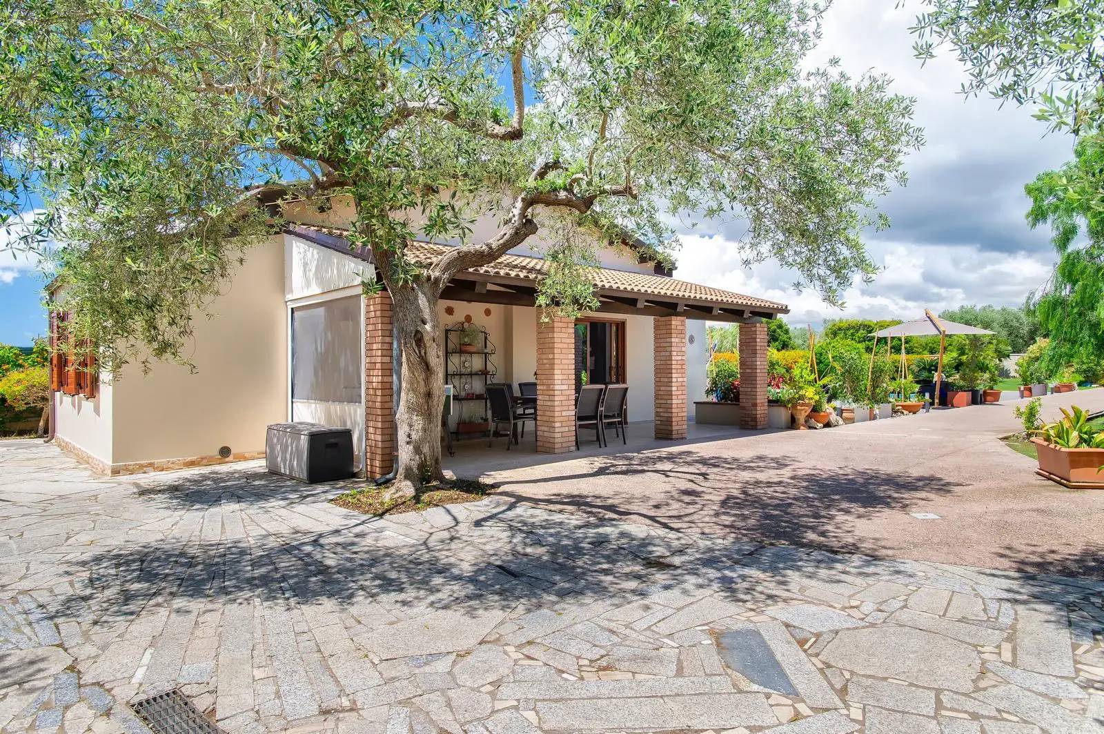 villa con piscina vendita alghero
