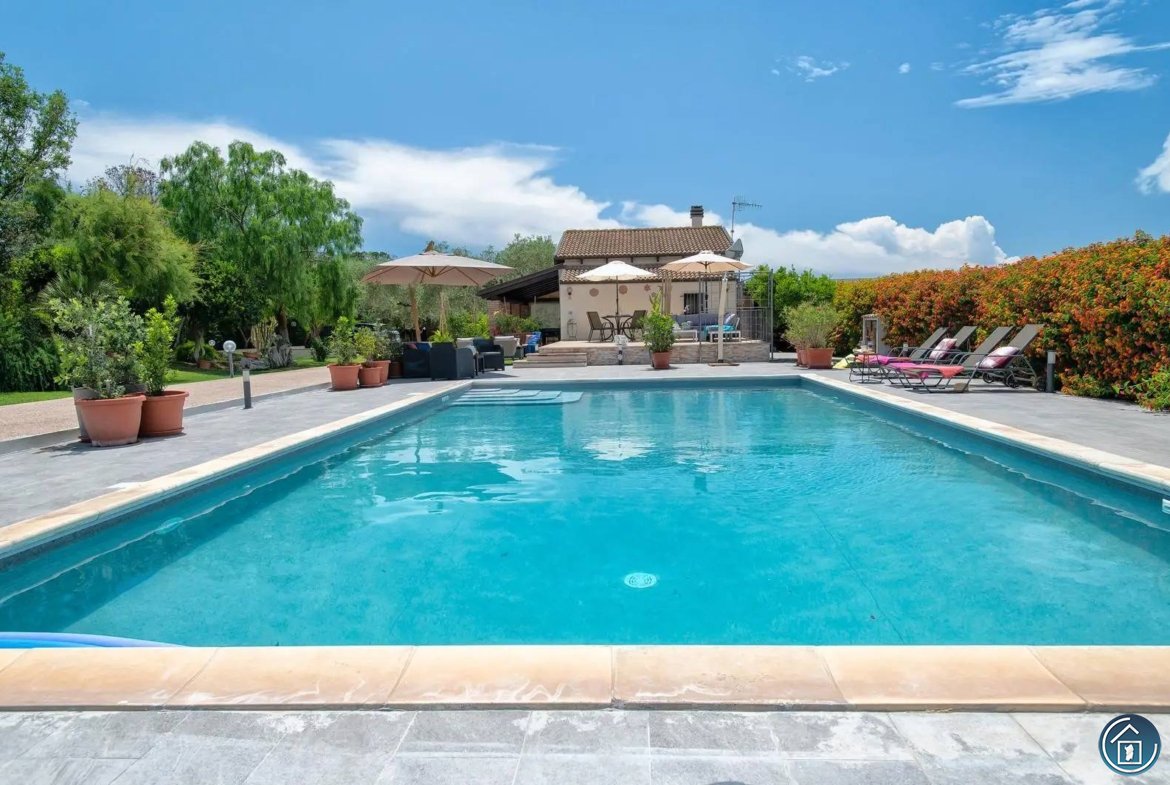 villa con piscina vendita alghero