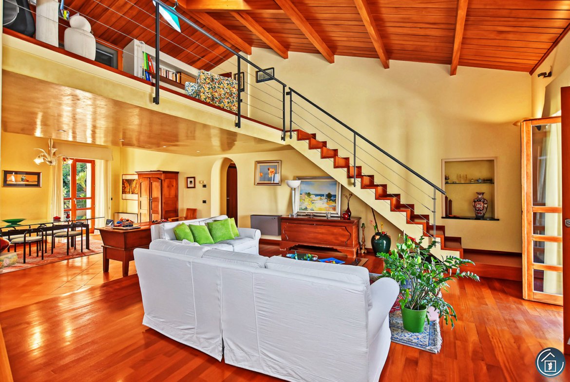 luxury penthouse - Alghero - investment Sardinia - Italy